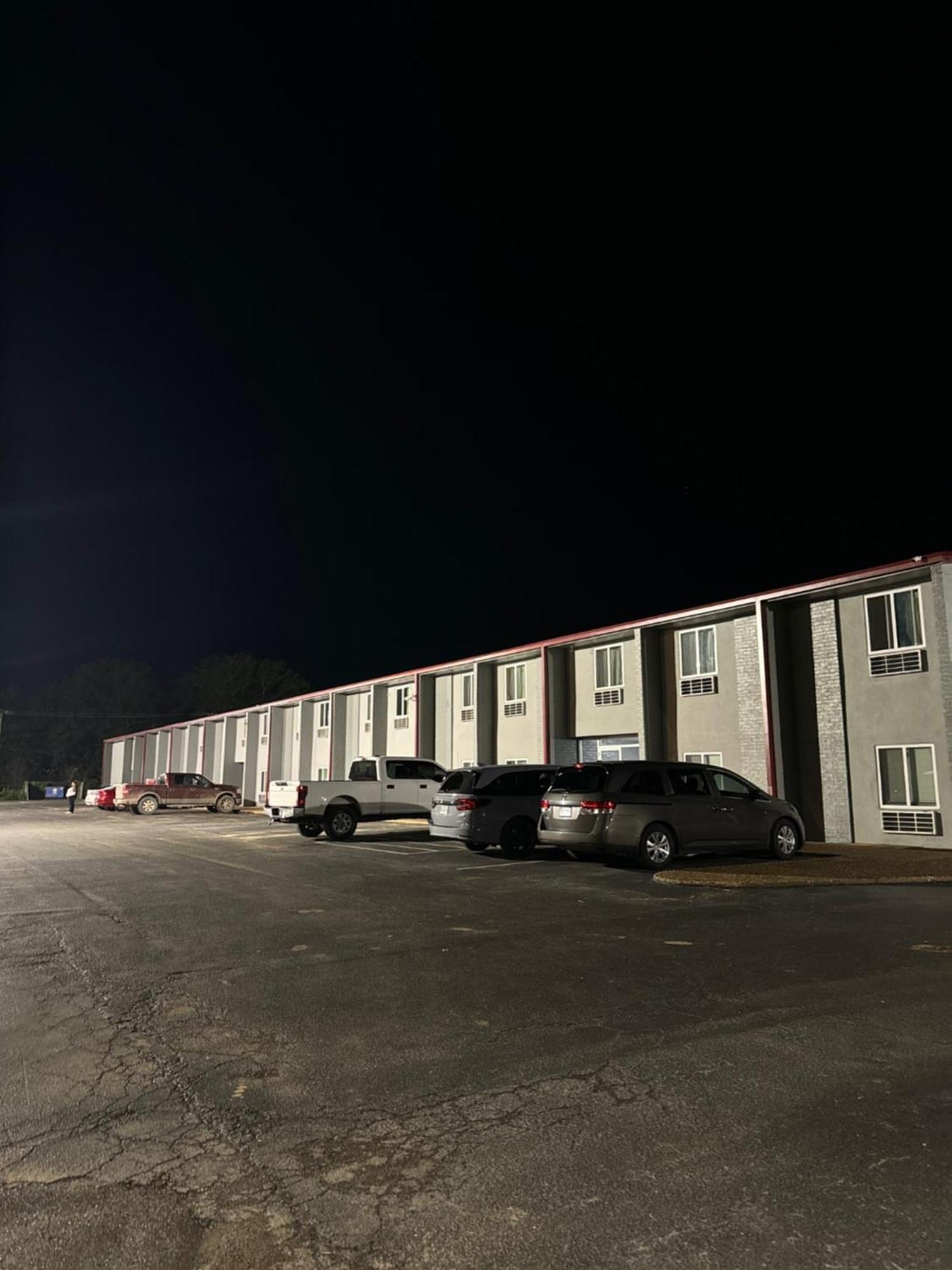 Americas Best Value Inn Marshall Bel Air Eksteriør bilde